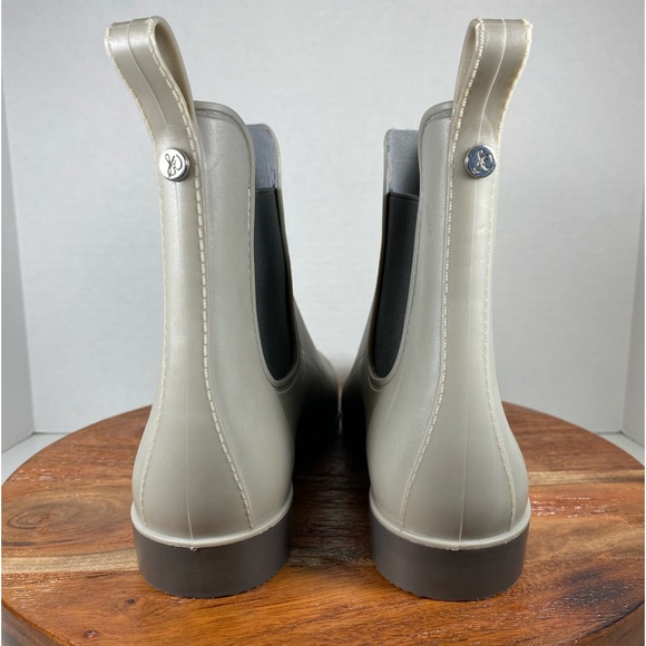 Sam Edelman Tinsley Rain Boot - Picture 4 of 9